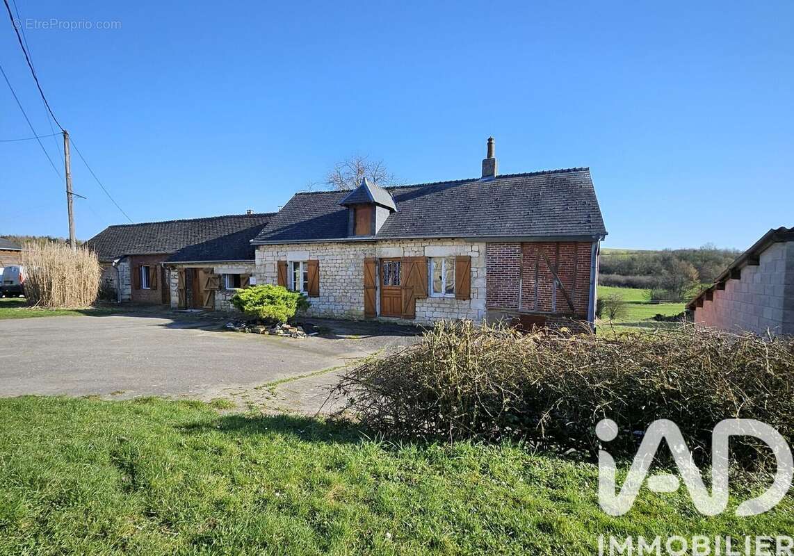 Photo 2 - Maison à AOUSTE