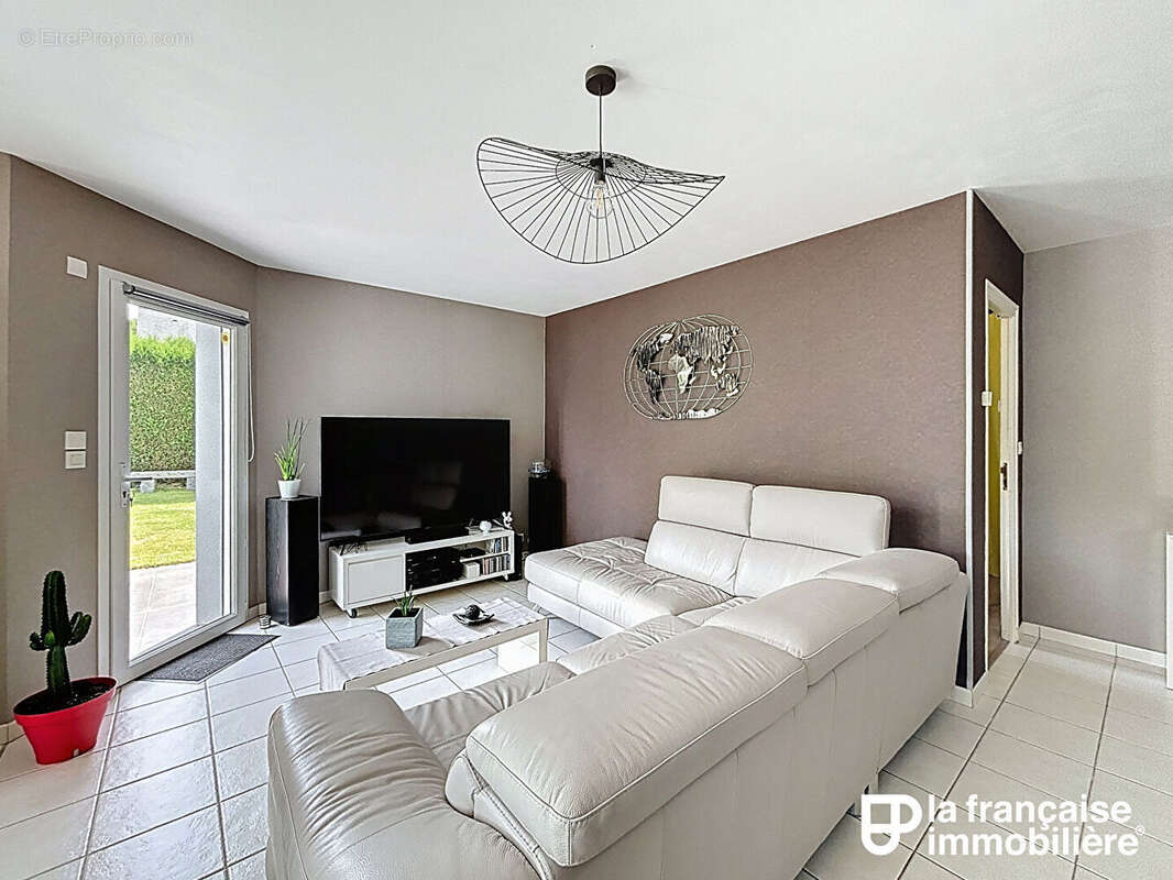 Maison à LA BOUEXIERE