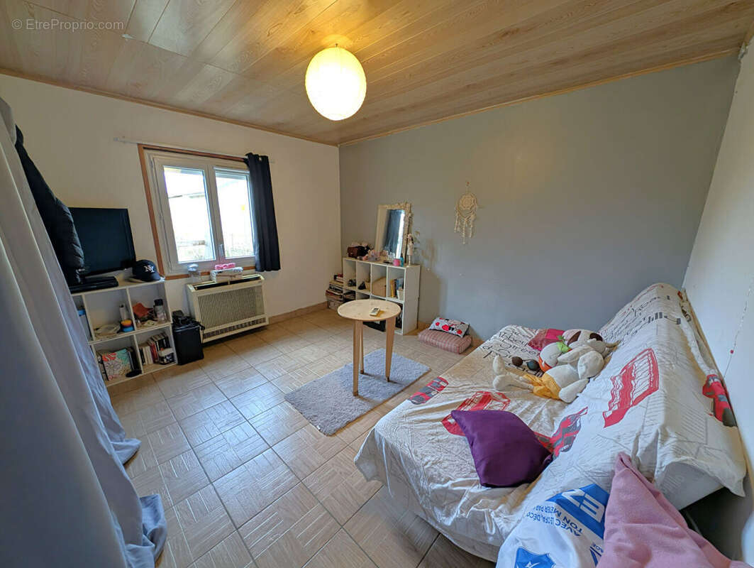 Maison à APPOIGNY