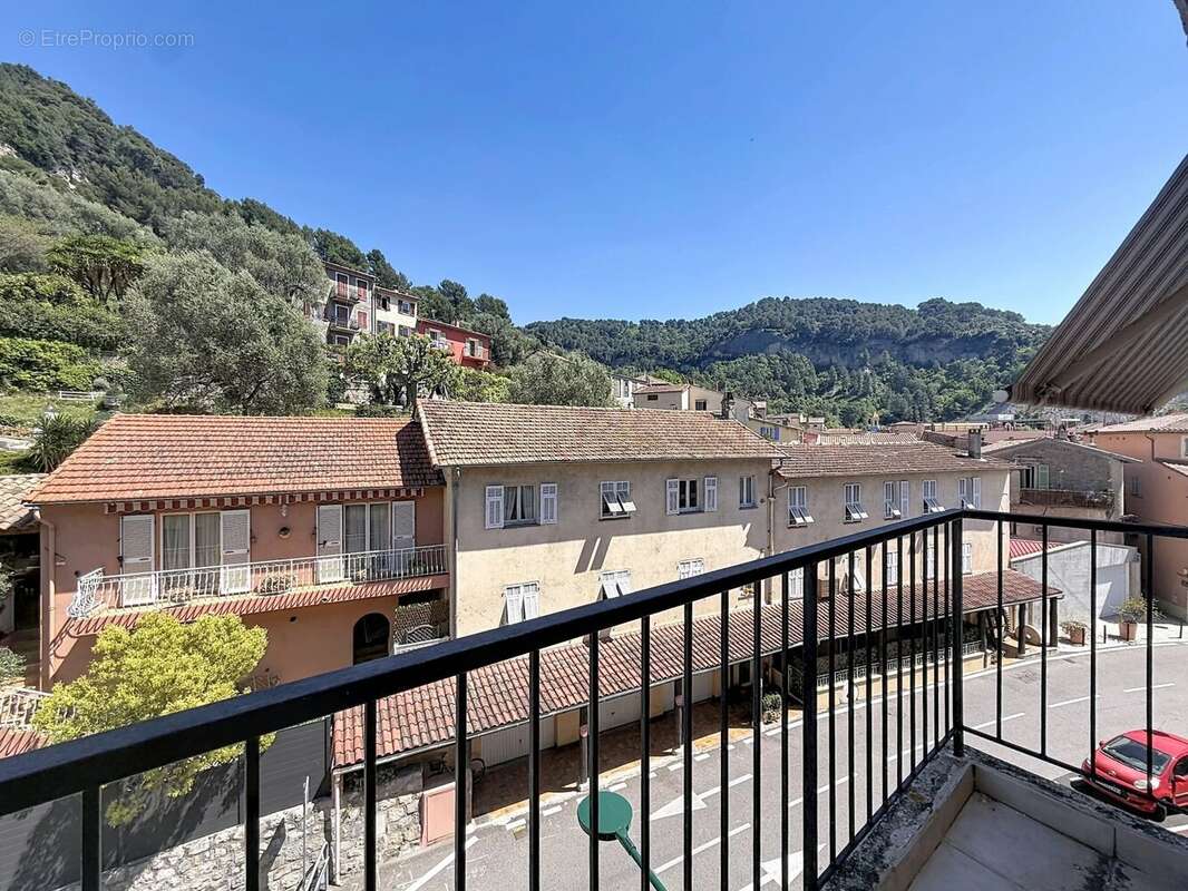 Appartement à SAINT-MARTIN-DU-VAR