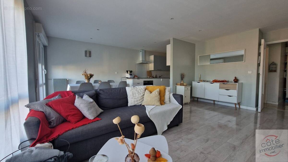 Appartement à DOURDAN