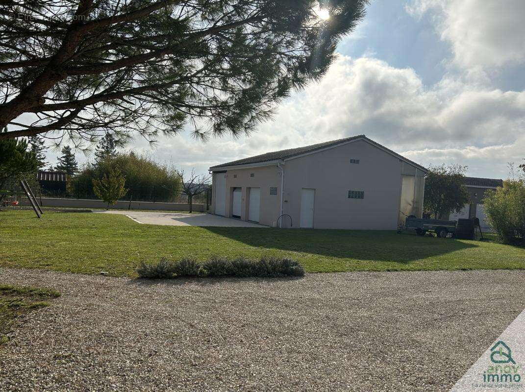 Maison à CHAMPMILLON