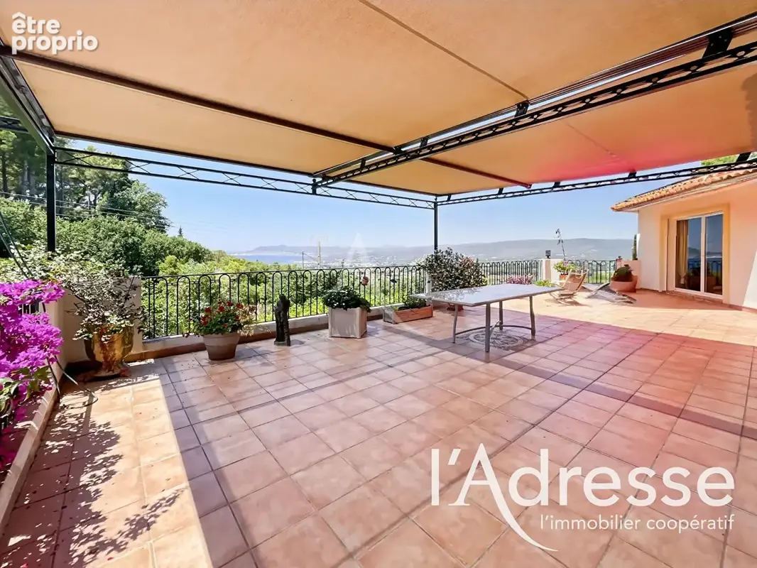 Maison La Cadière D'Azur - 6 pièces - 210 m2 - photo 5