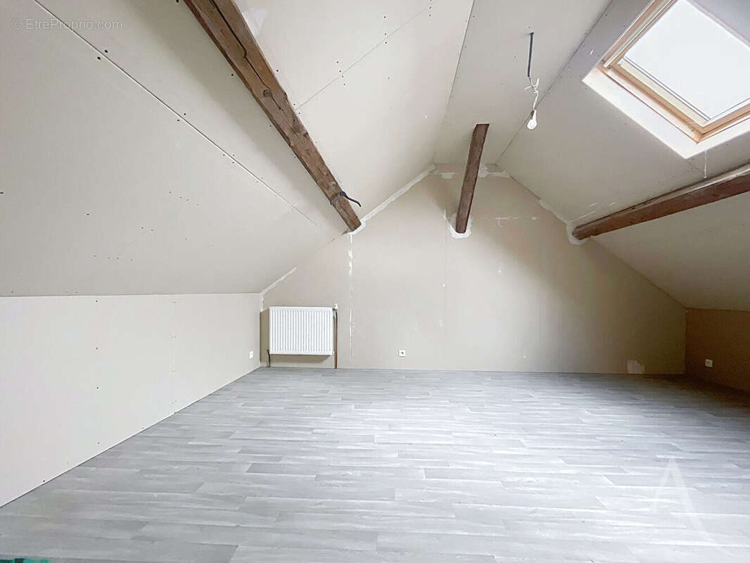 Maison à AUBERGENVILLE