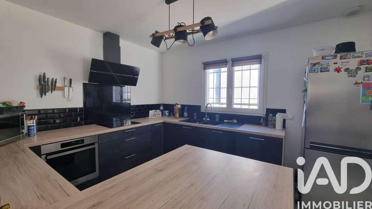 Photo 8 - Maison à ROUGIERS