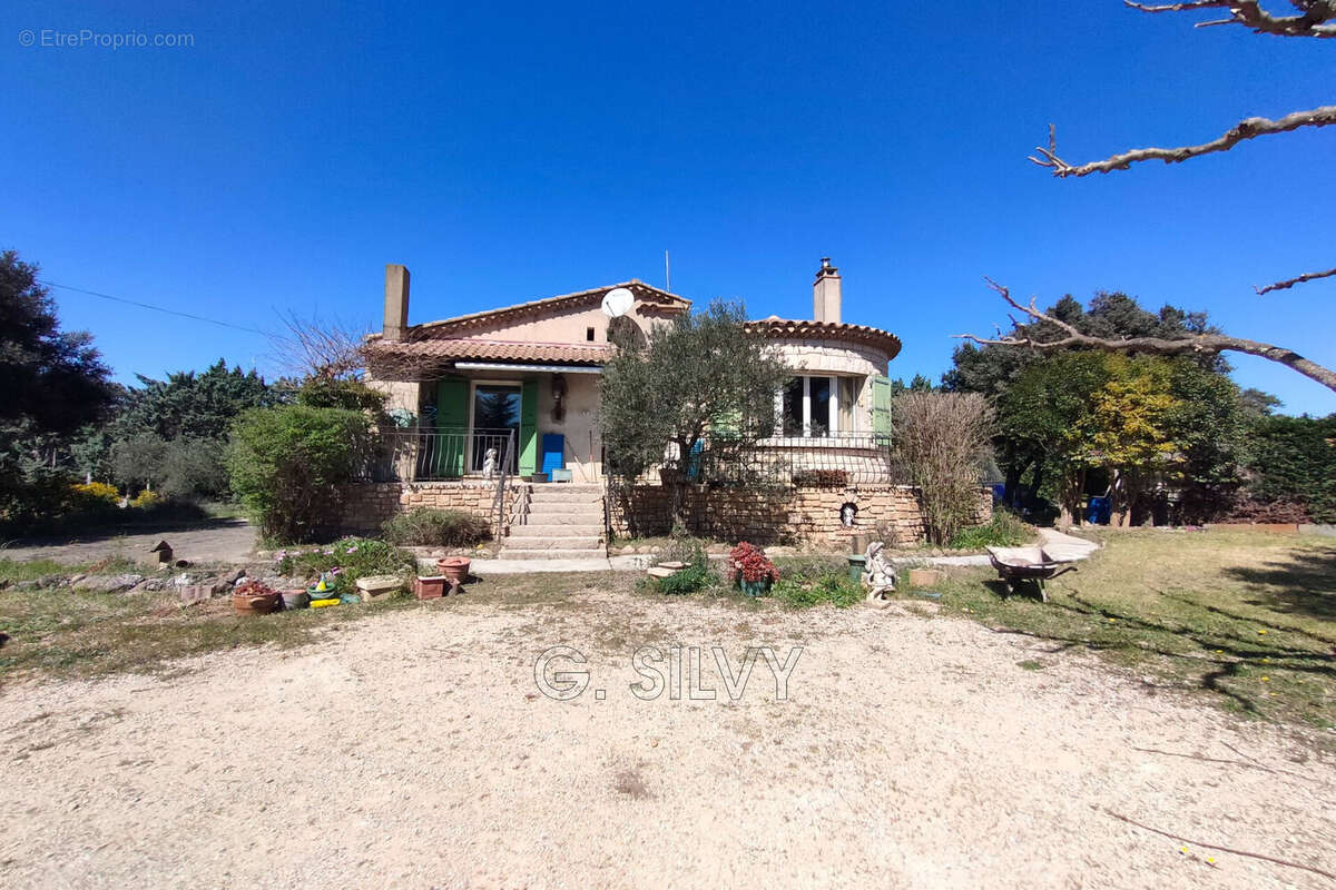 Maison à ORANGE