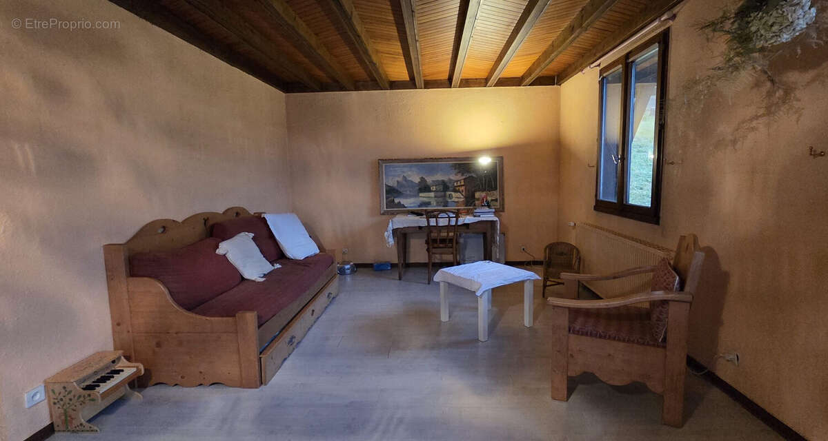 Maison à ALLEVES