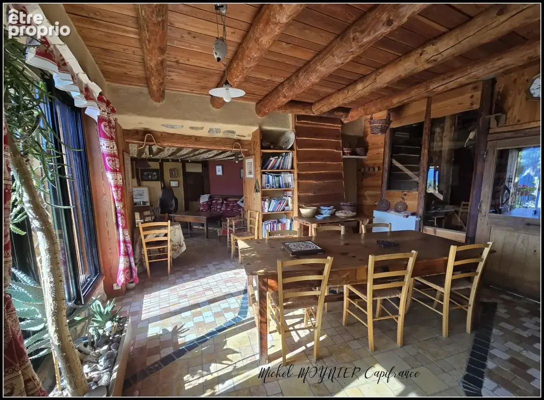 Aux Seyes, commune de Champcella, grande maison de montagne rénovée pour résidence principale, gîte ou chambres d’hôtes - photo 24