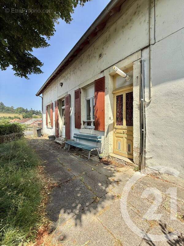 Maison à BOURBON-L&#039;ARCHAMBAULT