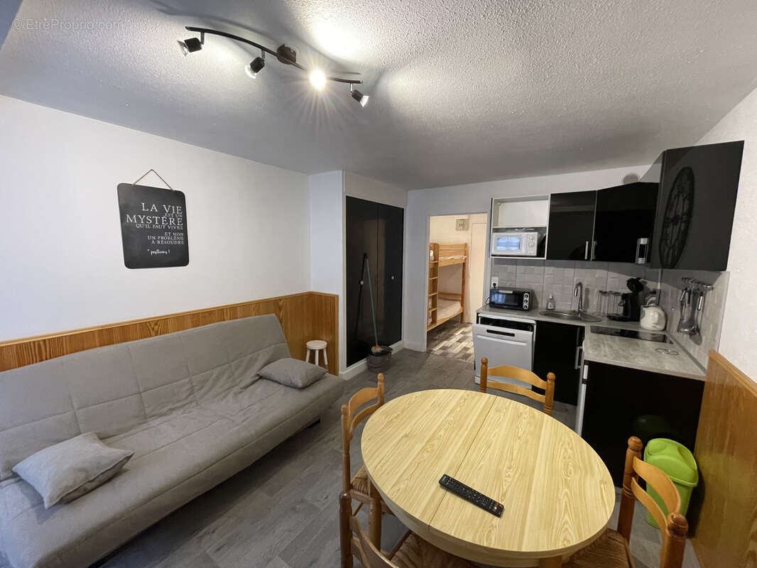 Appartement à LAVEISSIERE