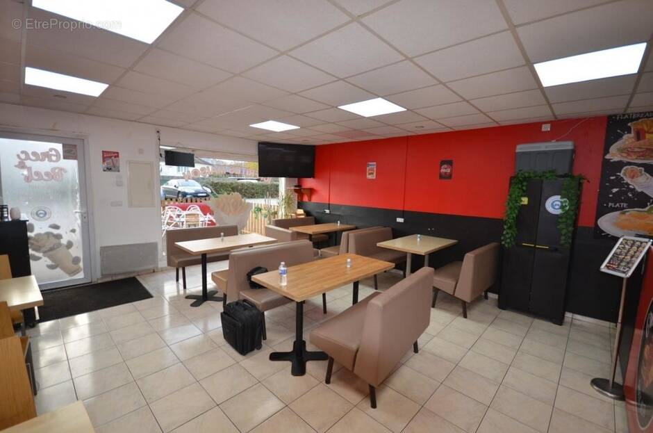 Commerce à BREUIL-LE-VERT