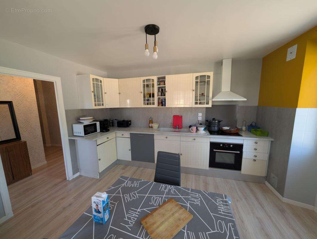 Appartement à LORNAY