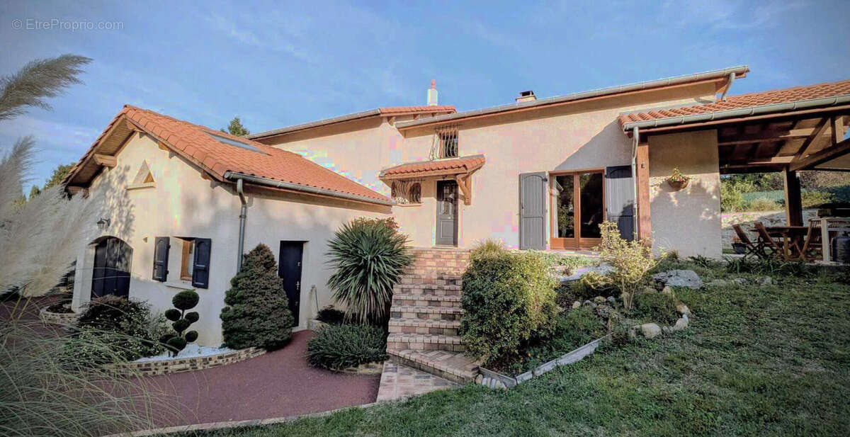 VILLA  de 201 M2  offrant 5 CHAMBRES - photo 11