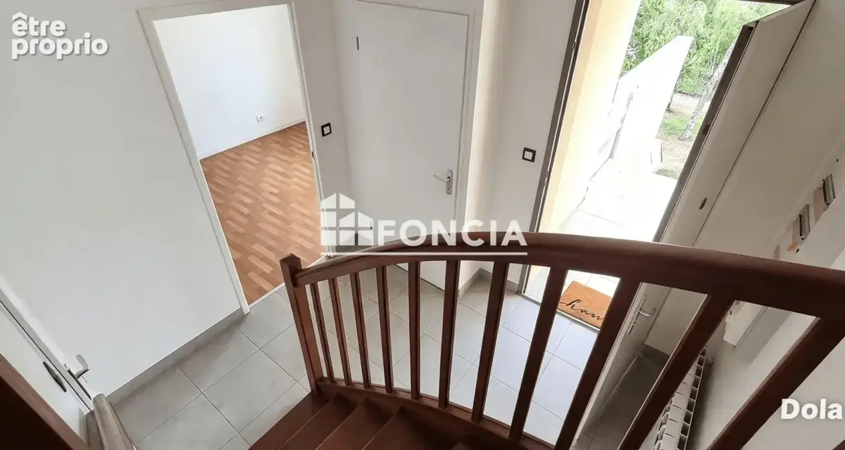 Château-Thierry — Un duplex lumineux au cœur du quartier de l’Île - photo 6