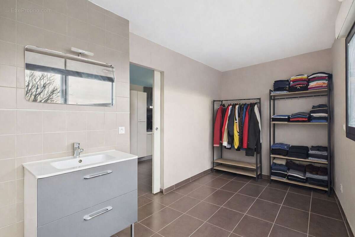 Appartement à LE PONTET