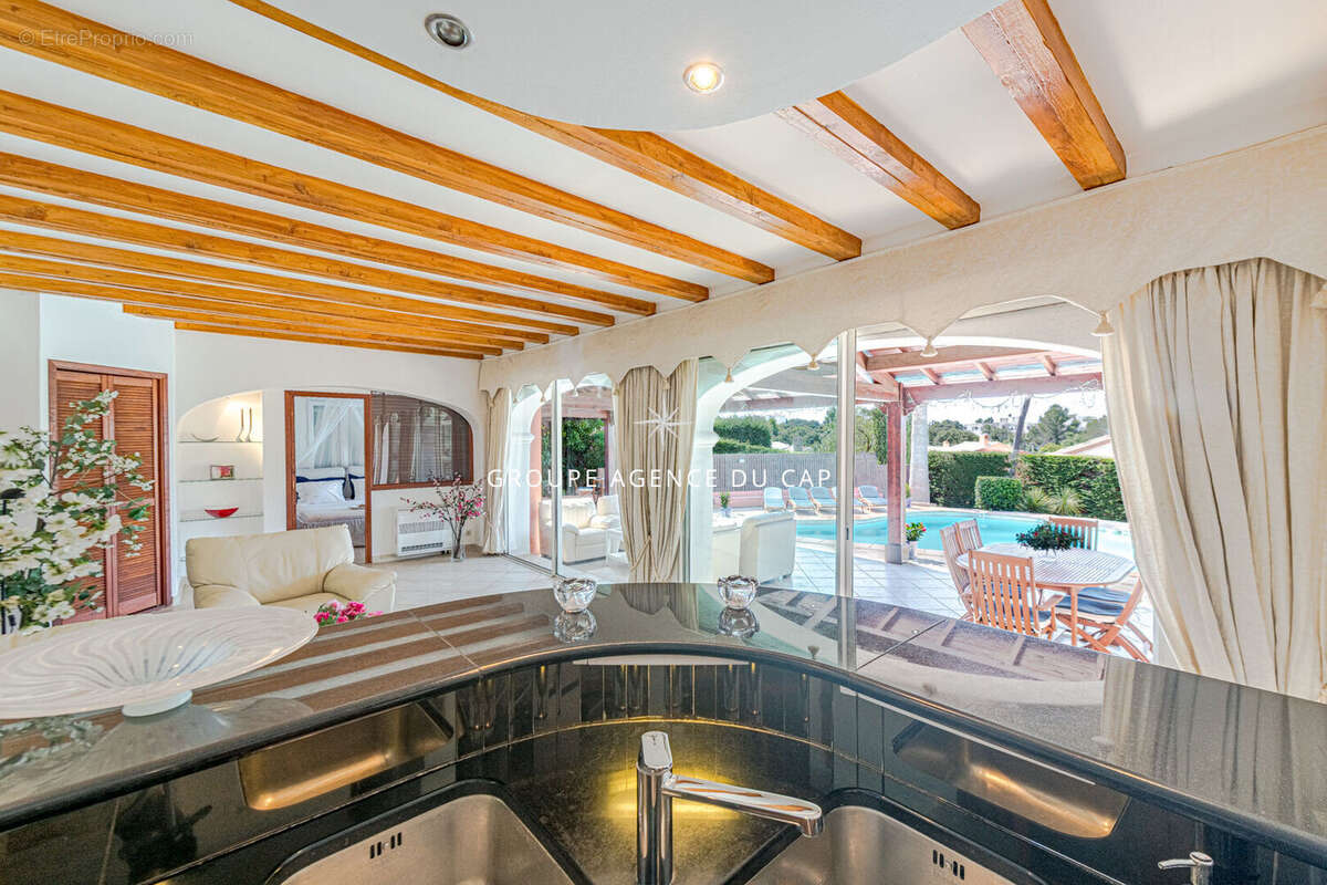 Co-exclusivité  villa avec piscine à santa-lucia - photo 15