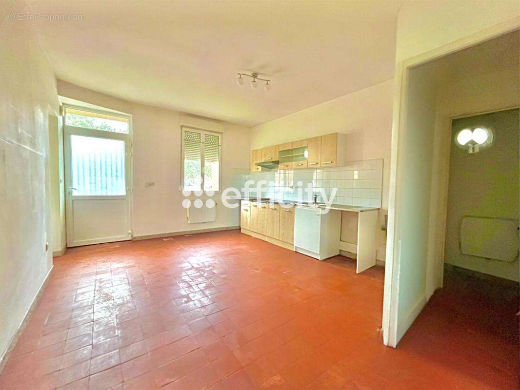Maison 140 m² à Chavigny  - photo 8