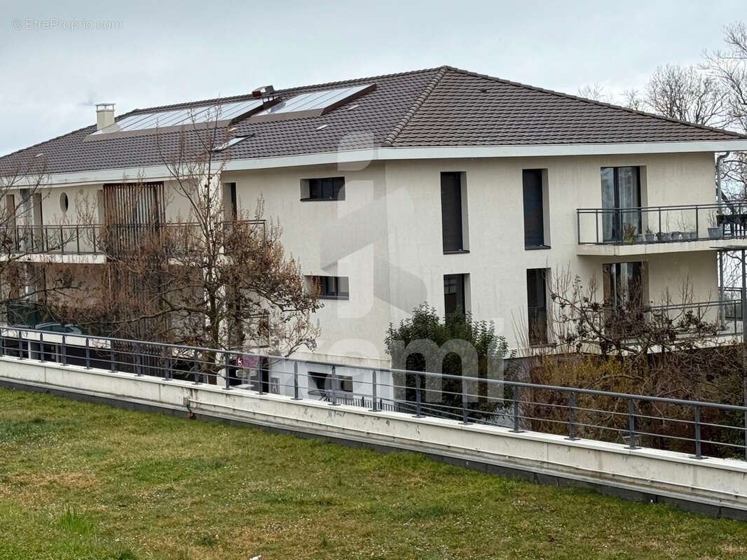 Appartement à EVIAN-LES-BAINS
