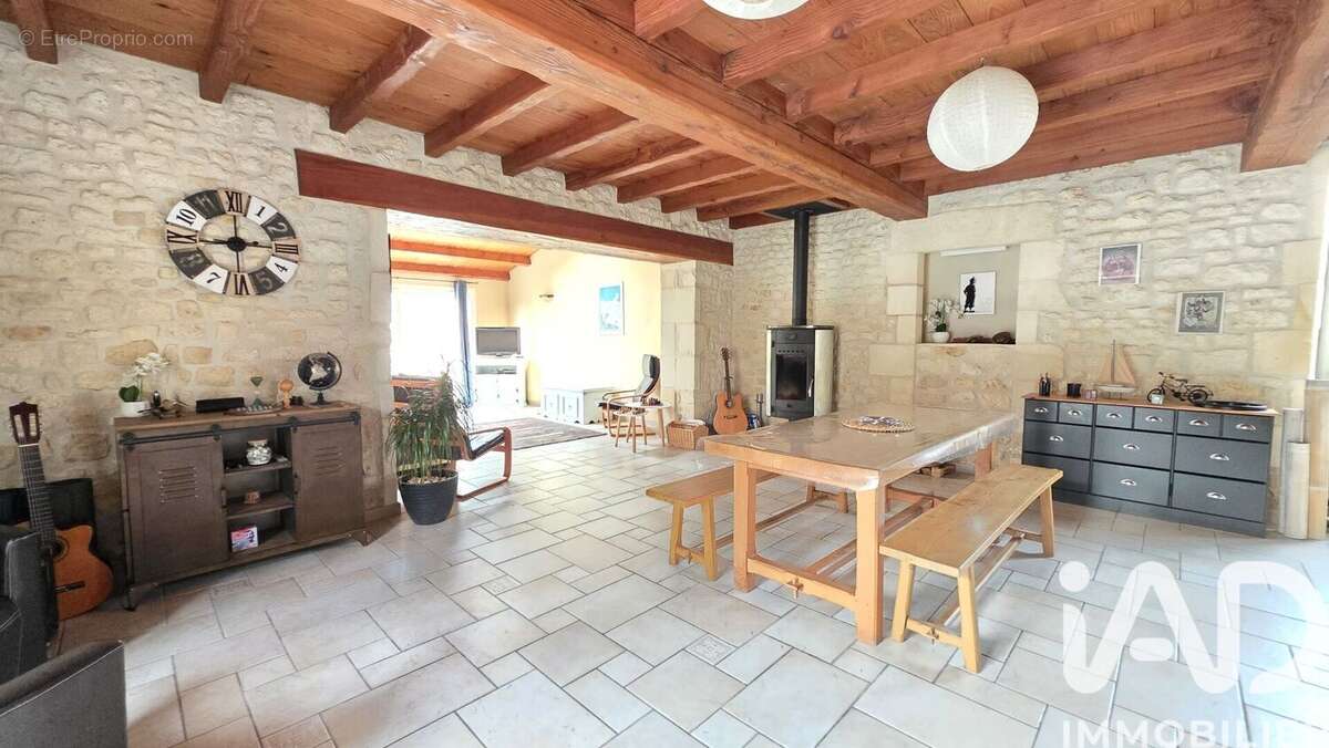 Photo 4 - Maison à NIEULLE-SUR-SEUDRE