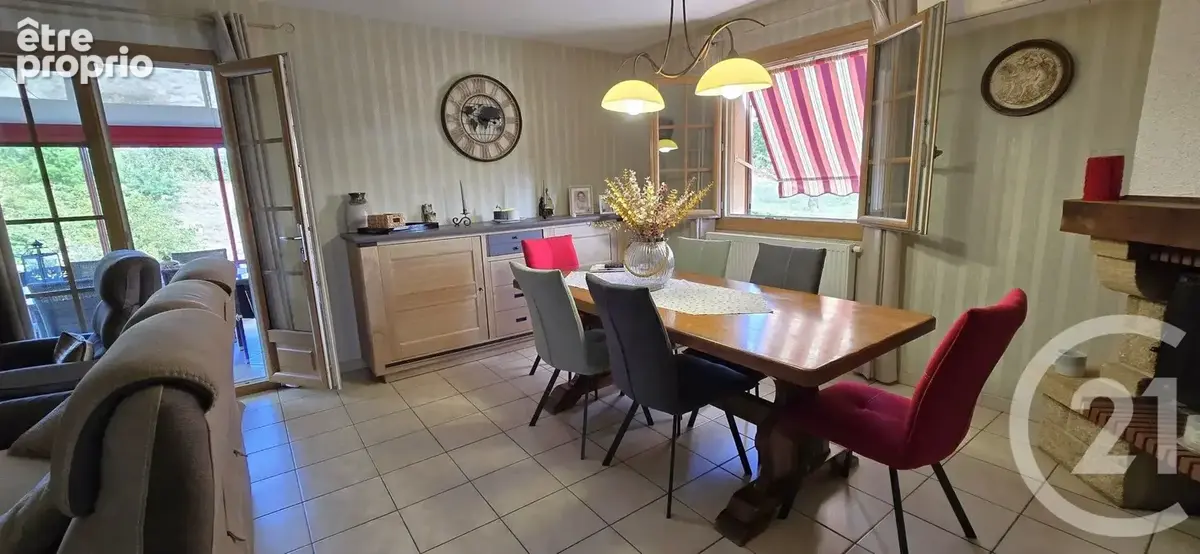 Maison 115 m² à Torcy  - photo 4