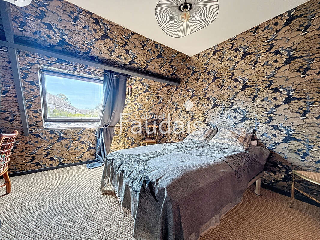 Maison à PONT-HEBERT