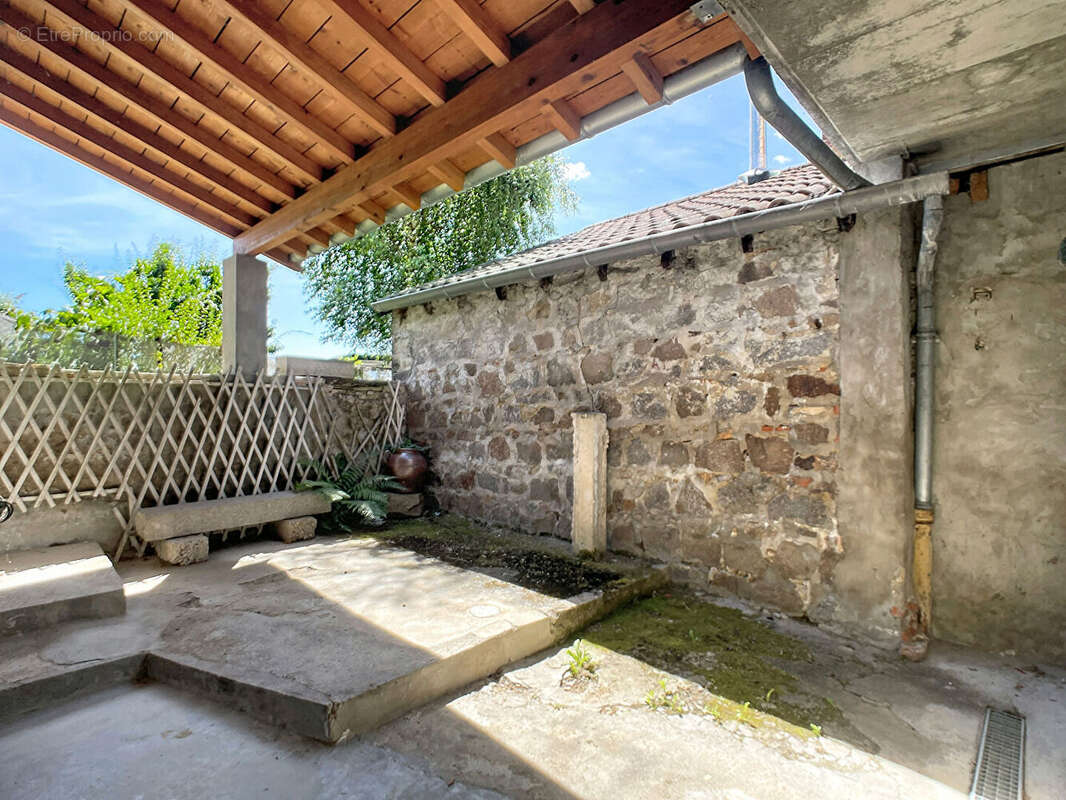 Maison à LE PERREON