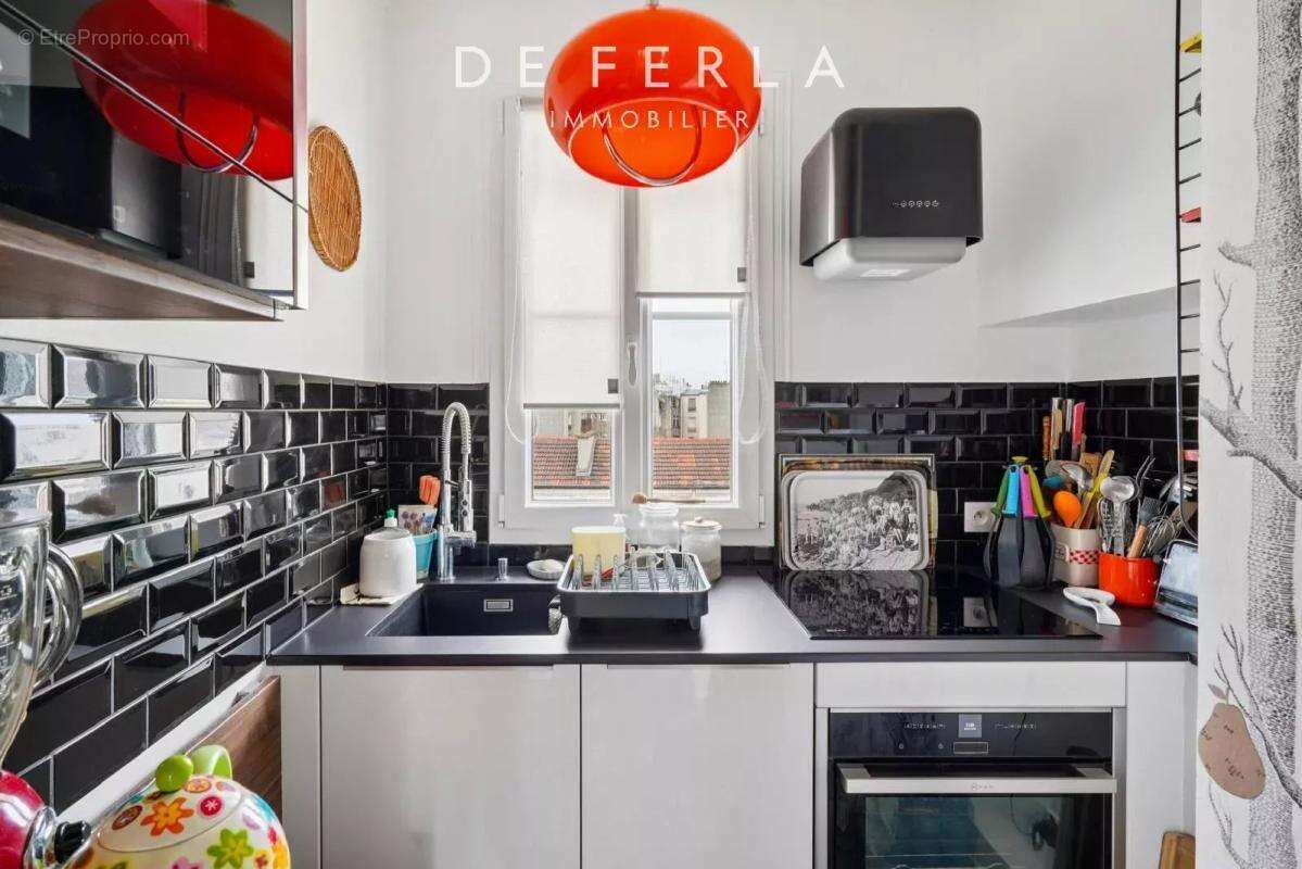 Appartement à PARIS-15E