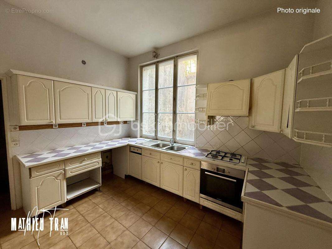 Maison de caractère près de toutes commodités à rénover ! - photo 6