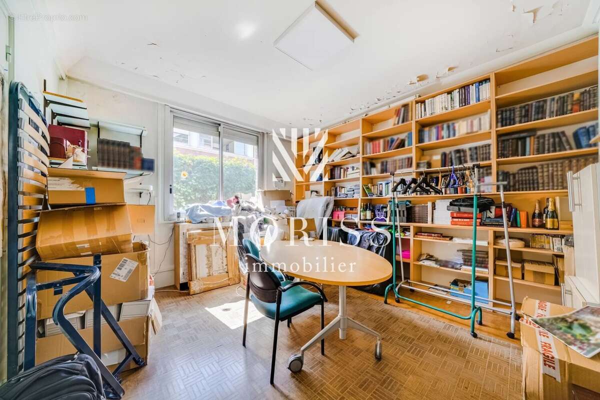 Maison à PARIS-19E