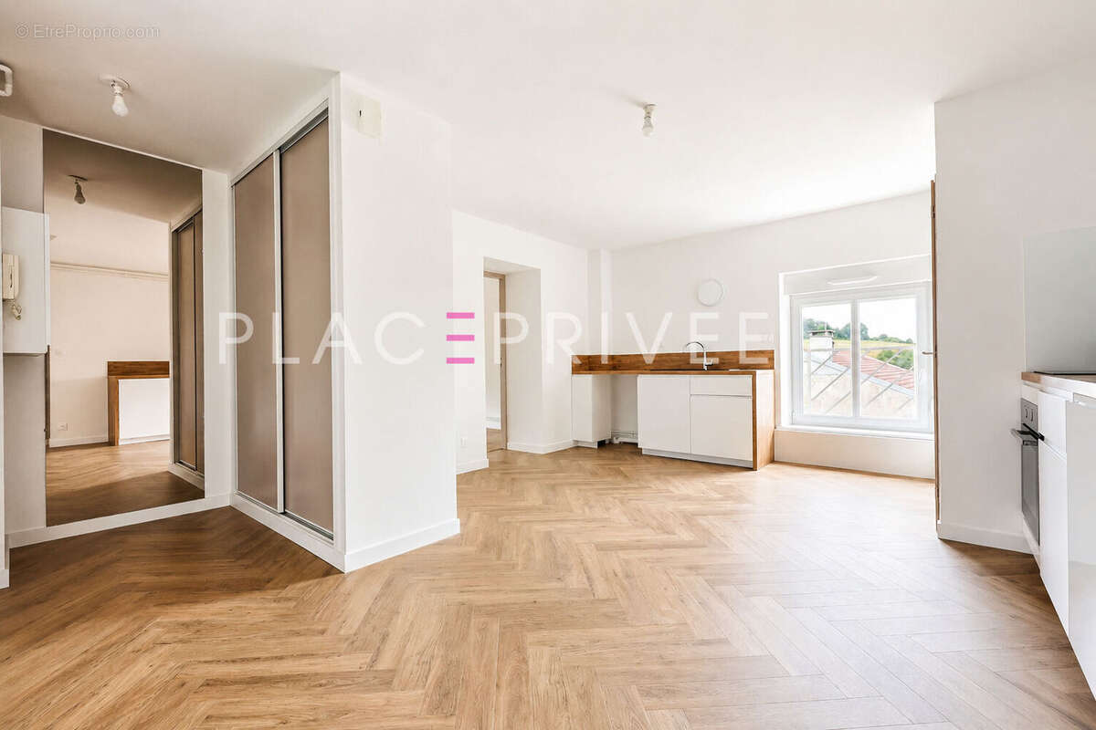 Appartement à DOGNEVILLE