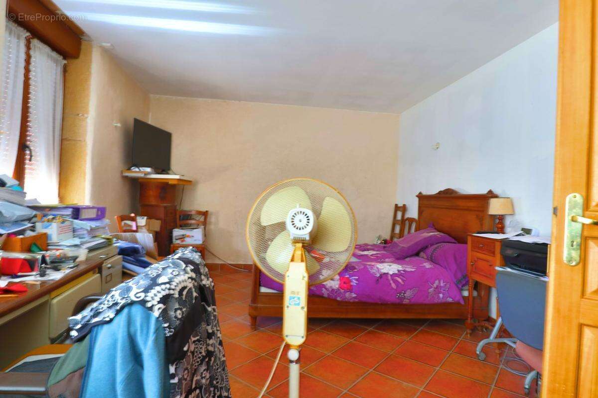 Propriete à vendre 4 pièces NOAILLY (42) - photo 21