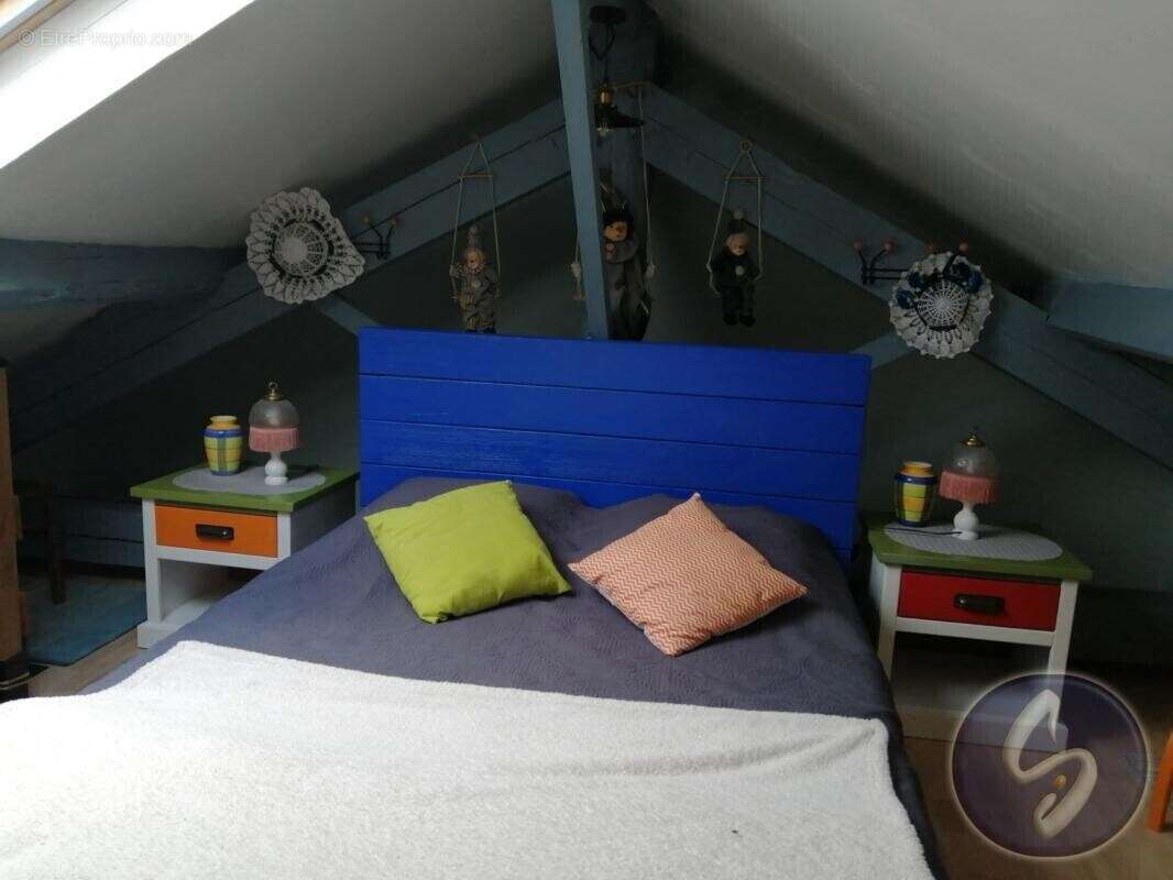 Maison à PAMPROUX