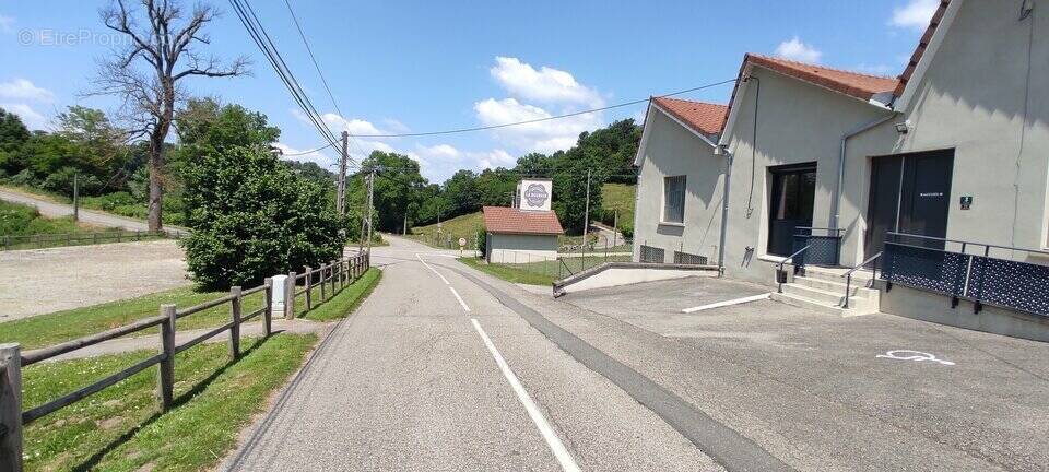 Commerce à BOURGOIN-JALLIEU