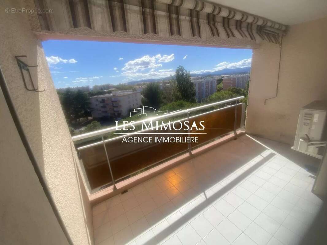 Appartement à FREJUS