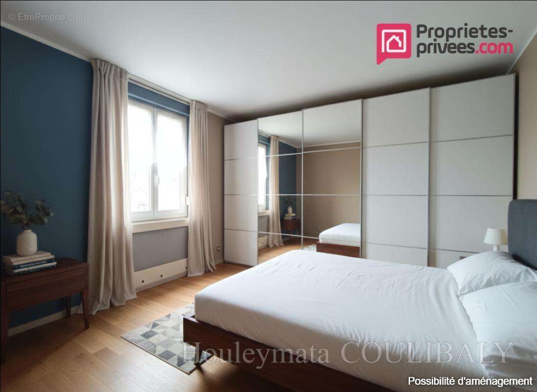 Maison à SAINT-ETIENNE-DU-ROUVRAY