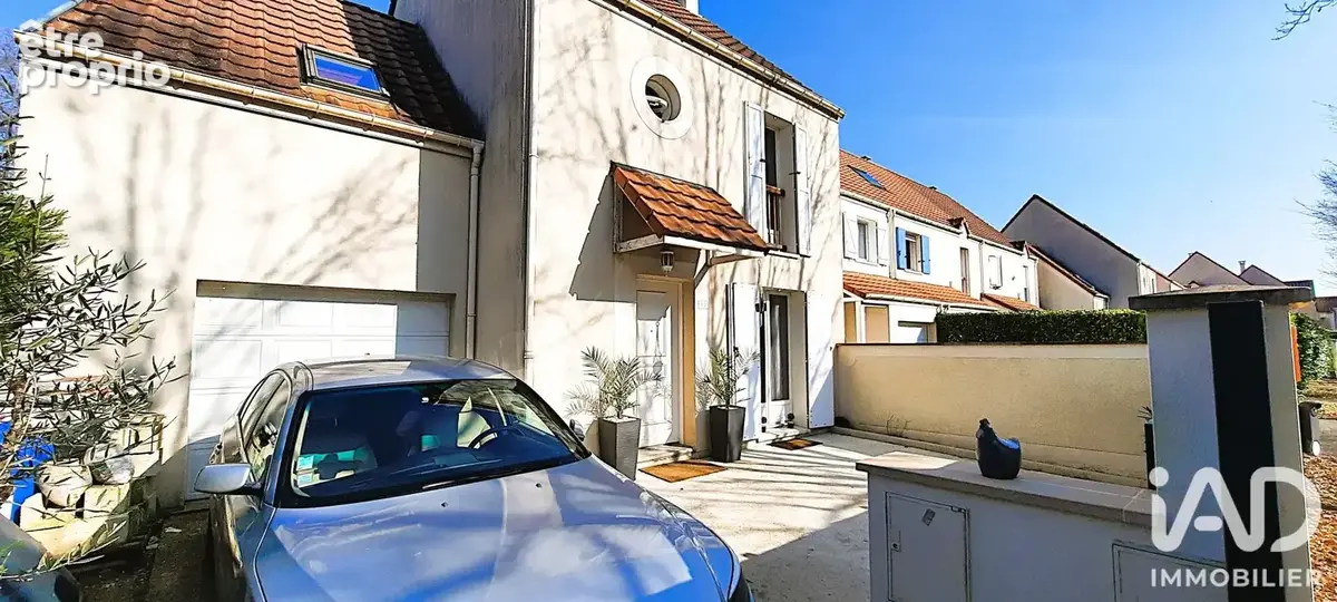 Photo 1 - Maison à SAINTE-GENEVIEVE-DES-BOIS