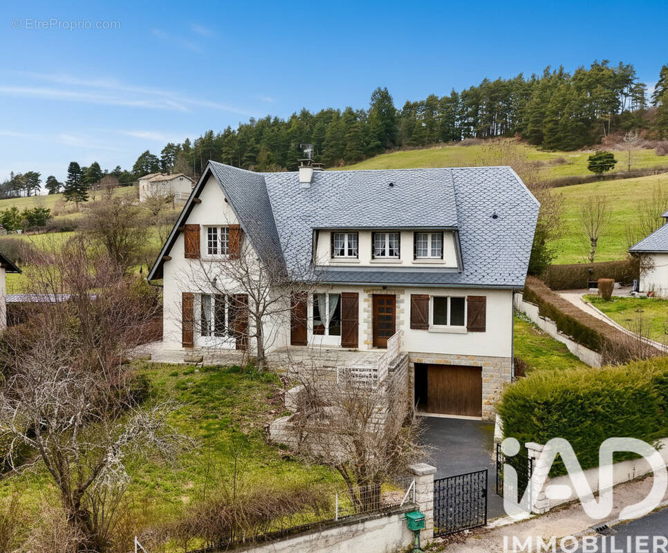 Photo 1 - Maison à LE MALZIEU-VILLE