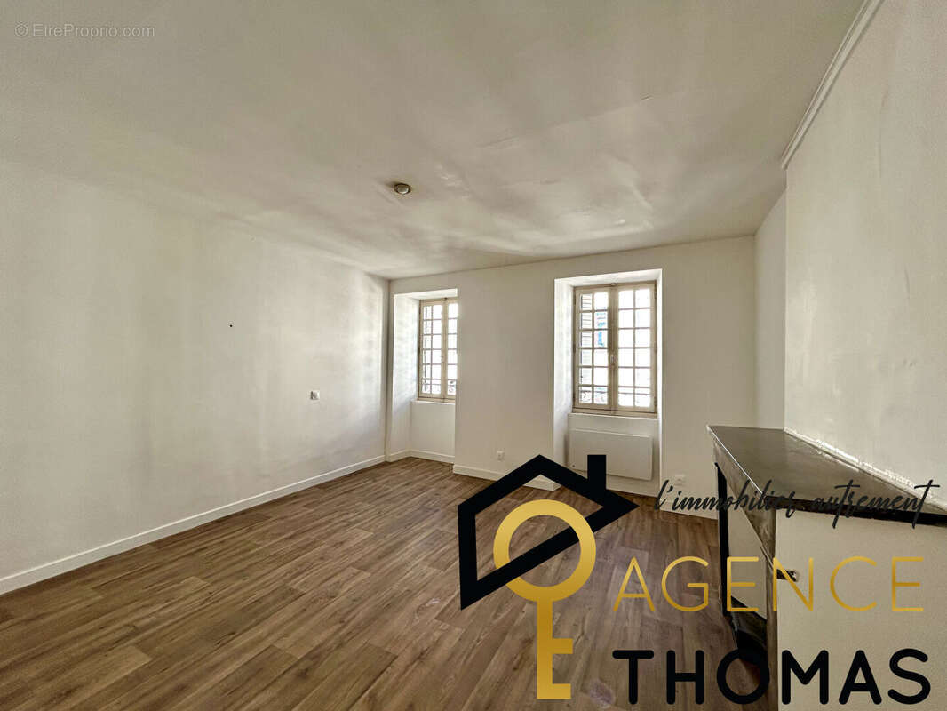 Appartement à AUBENAS