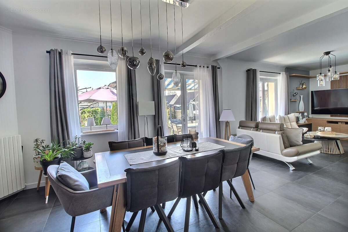 Maison à NOGENT-LE-ROI