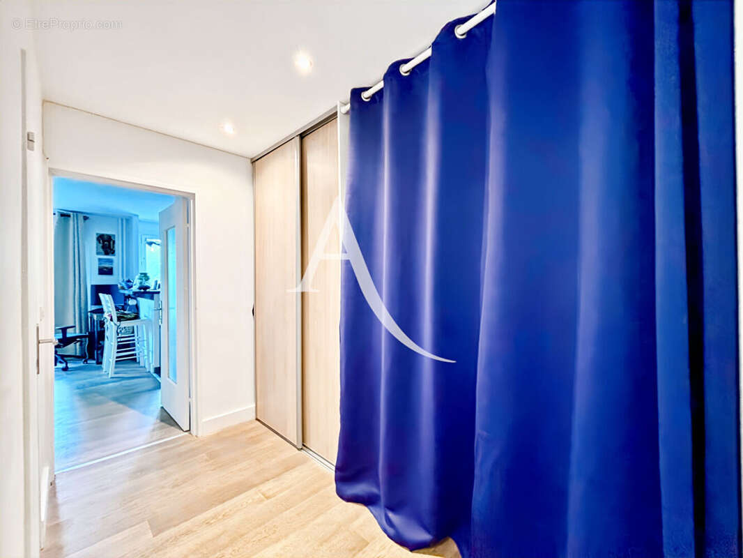 Appartement à BOIS-D'ARCY