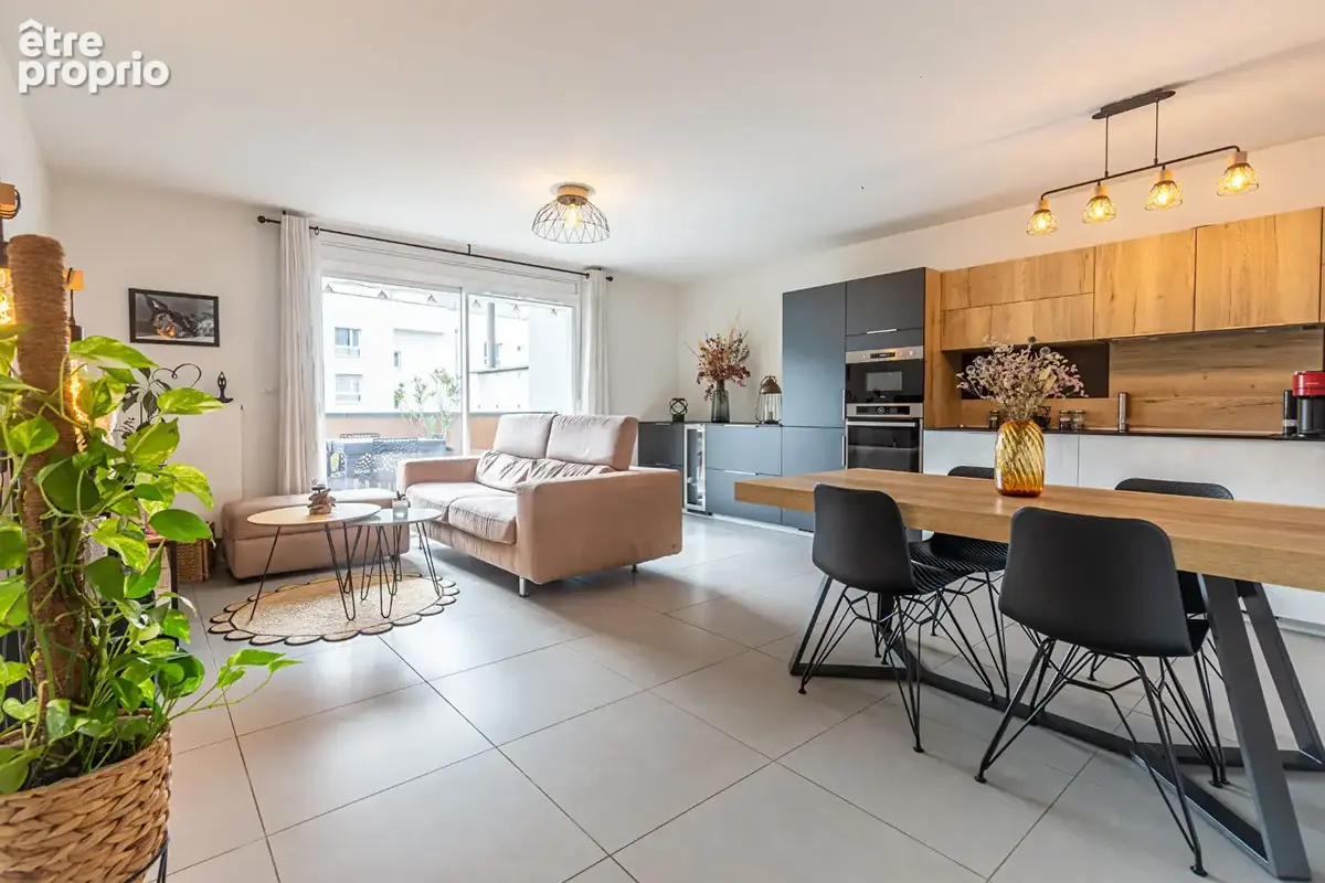 Agence immobiliere laforet - "hamamelis" - exclusivite - annecy / seynod - appartement t3 de 65,25m² - traversant - terrasse exp - photo 1