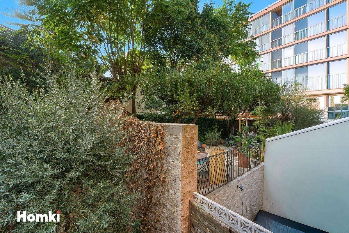 Appartement à LE CANNET