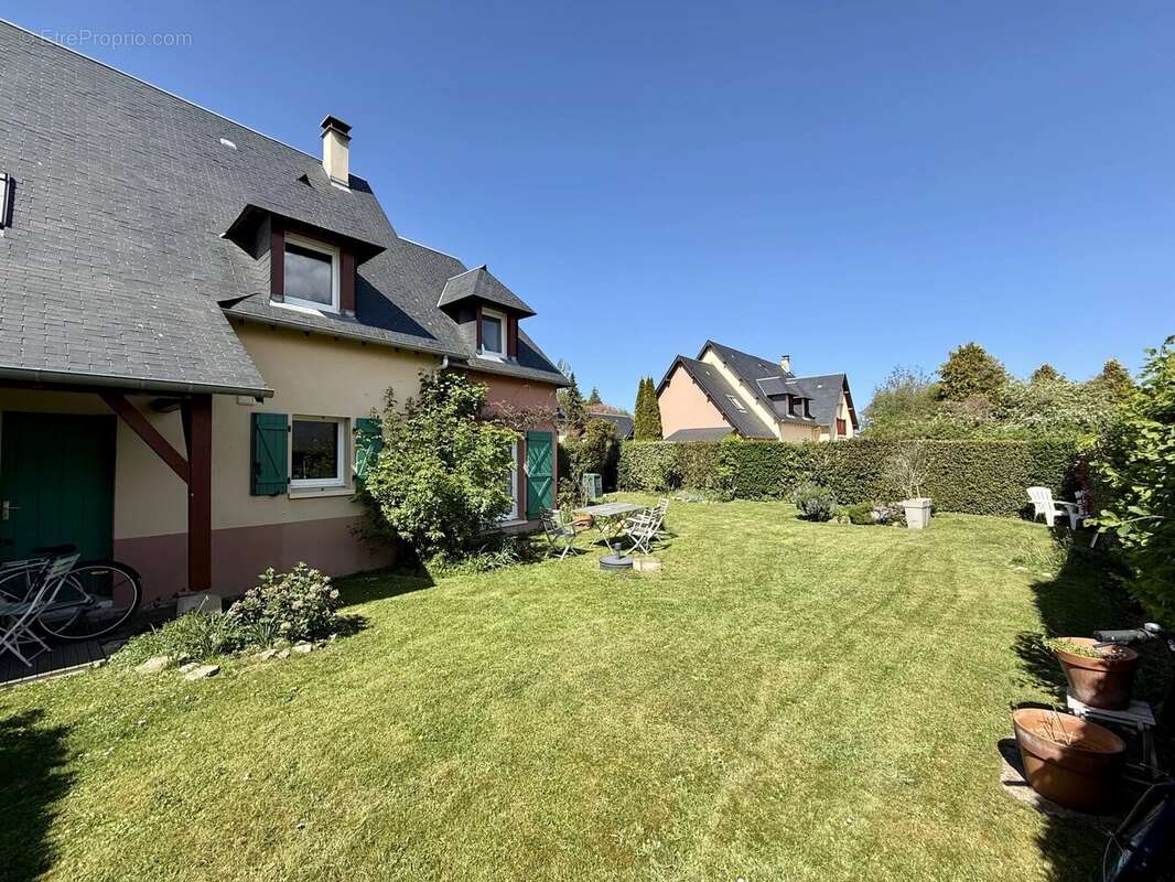 Maison à SAINT-ARNOULT