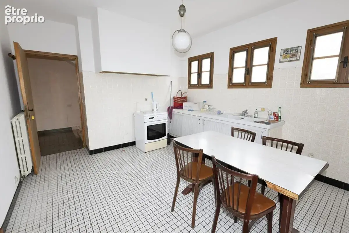 Maison 160 m² à Naucelle  - photo 3