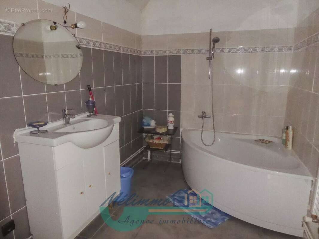 Maison 190 m² à Oisy  - photo 5