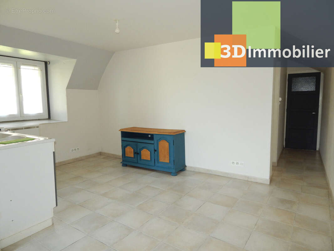 PIÉCE DE VIE LOGEMENT RDC - Maison à LONS-LE-SAUNIER