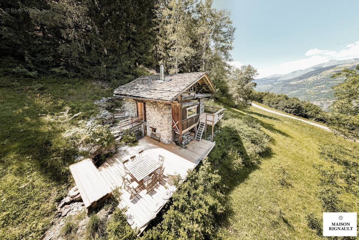 Maison à VILLAROGER