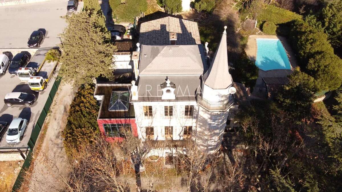 Maison à DRAGUIGNAN