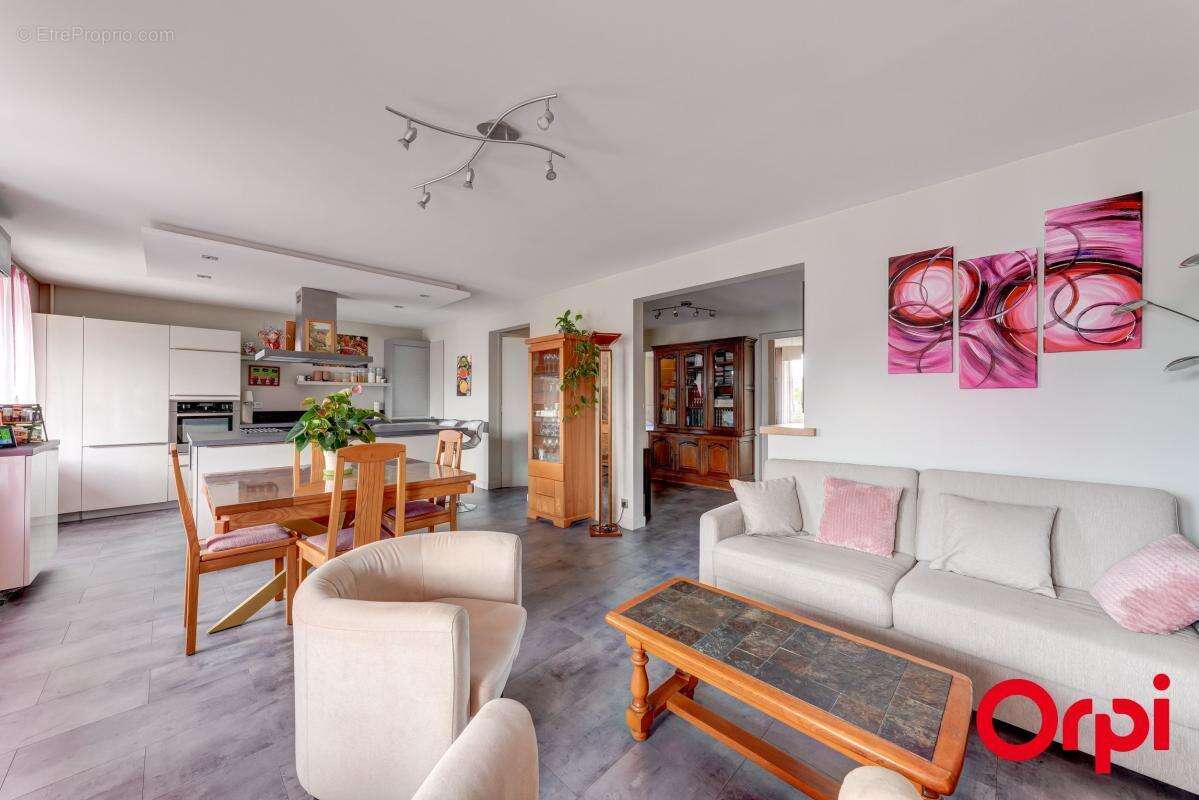 Appartement à CALUIRE-ET-CUIRE