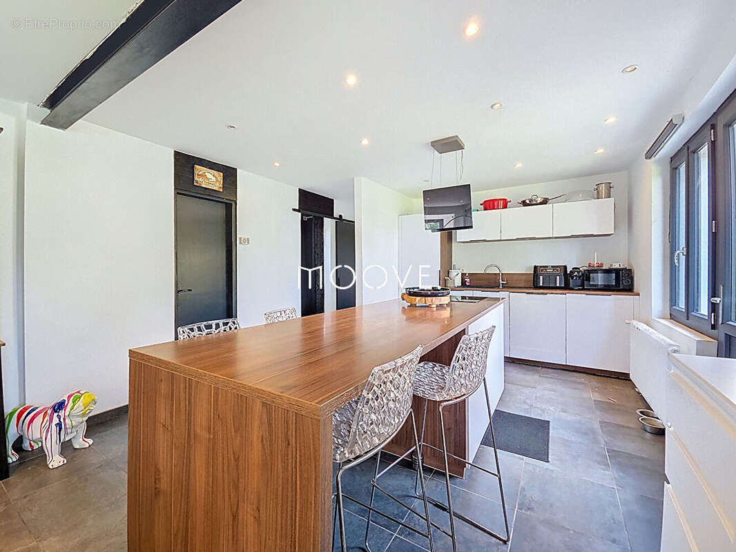 Maison à SAINT-OUEN-DU-TILLEUL